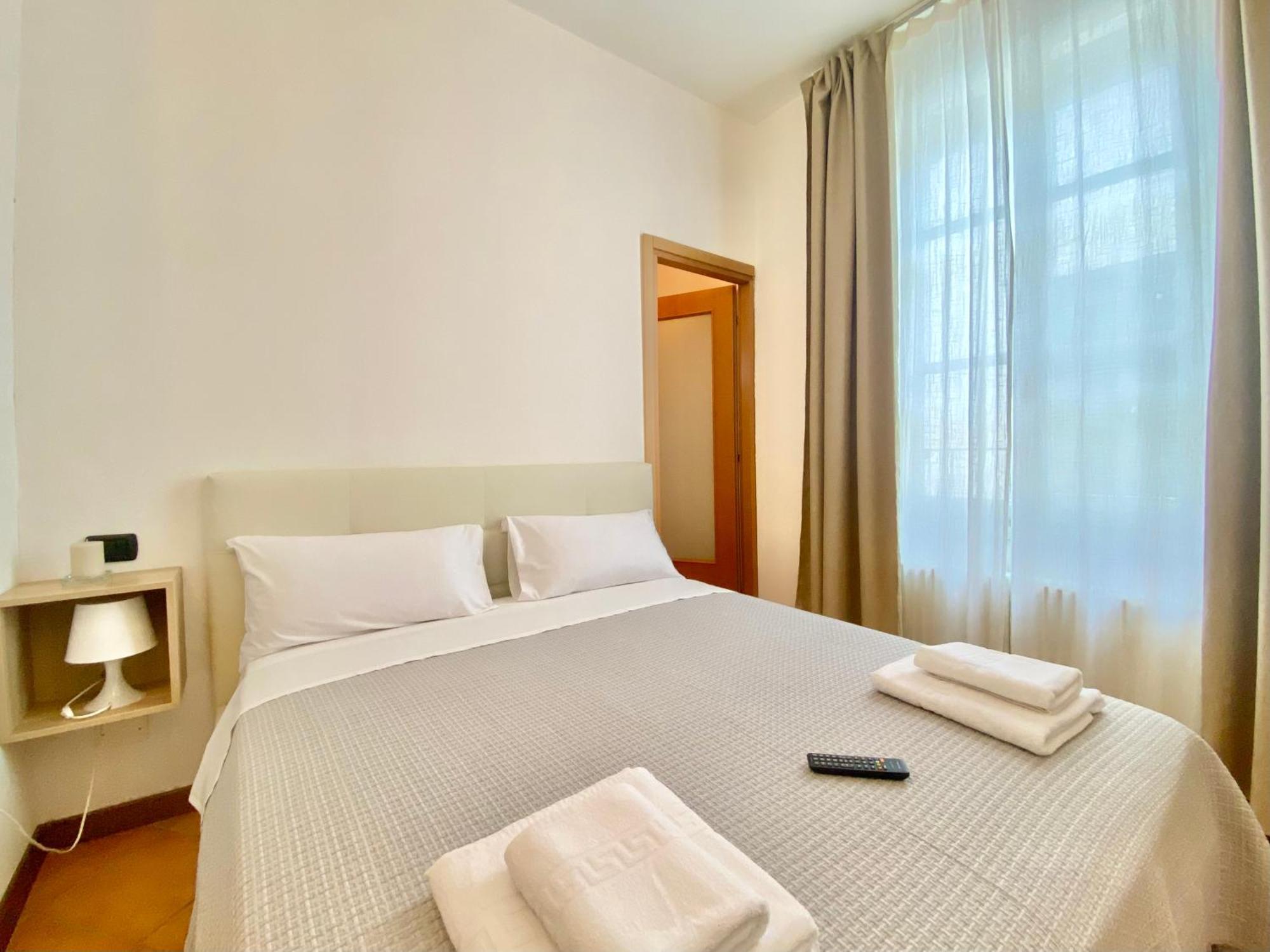 I Portici Del Centro Hotel Como Kültér fotó